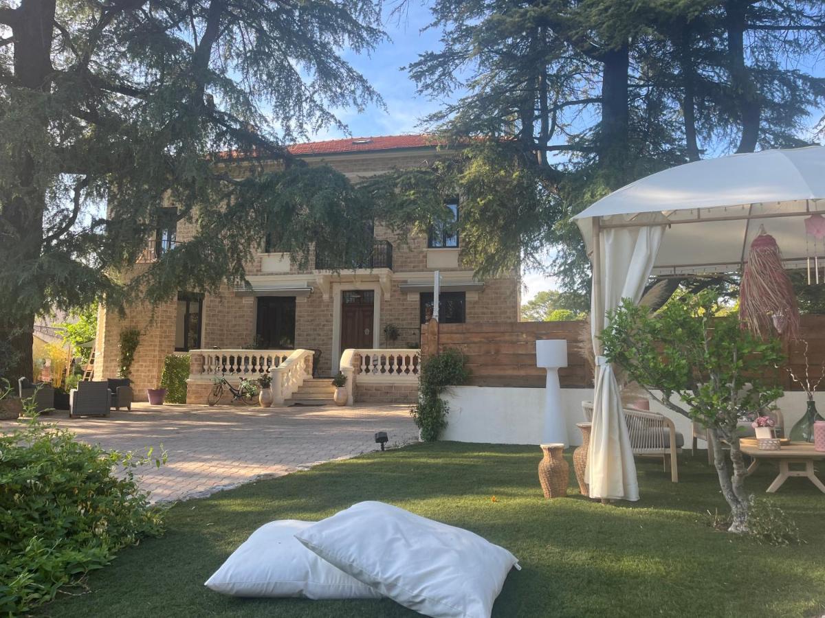 Alojamento de Acomodação e Pequeno-almoço O Deux Cedres Les Arcs-sur-Argens
